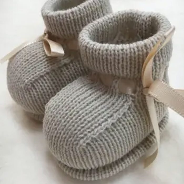 sapatinh-de-tricot-beje sapatinh-de-tricot-beje