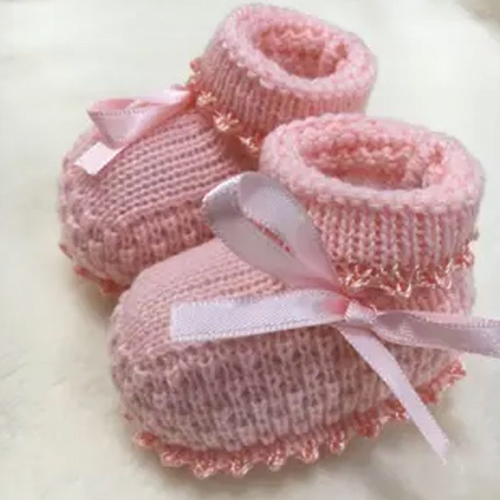 sapatinh-de-tricot-rosa sapatinh-de-tricot-rosa